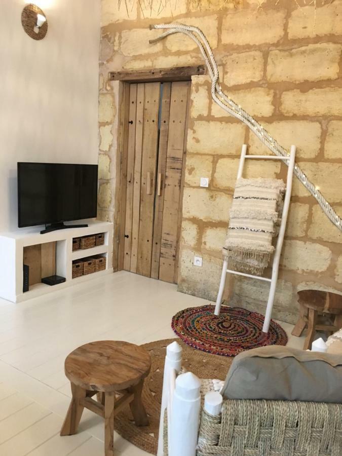 Mirmont Greek Style Apartment Bordeaux Ngoại thất bức ảnh